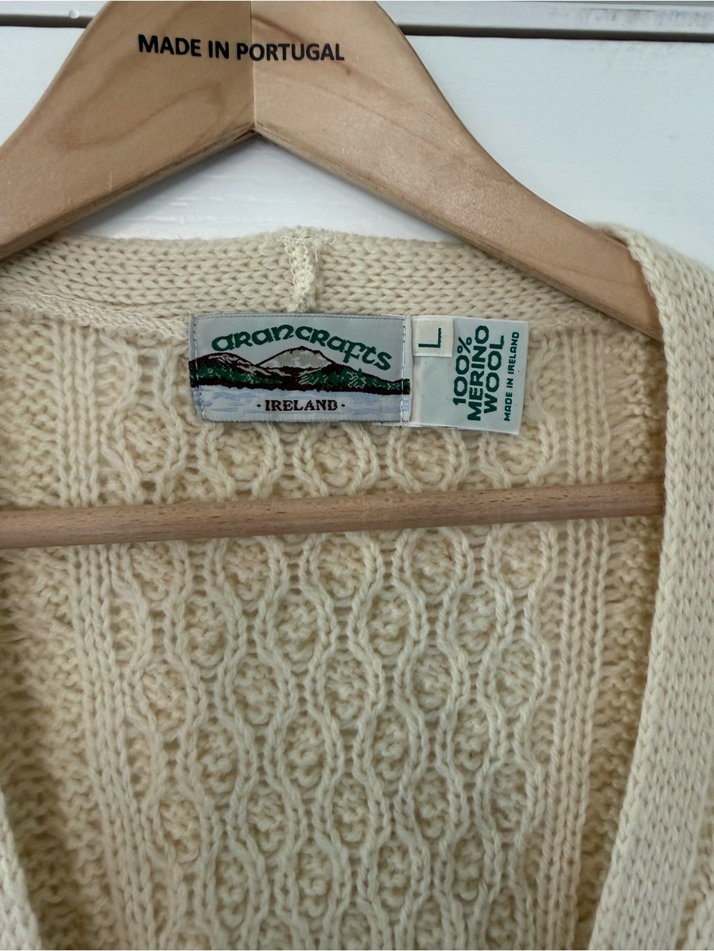 Aran Crafts 100% Merino Wool Cardigan - Picture 4 of 5